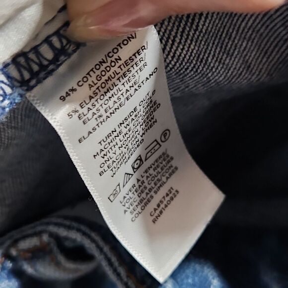 GUC Loft Outlet Boyfriend Curvy Raw Hem Jeans - Picture 5 of 6